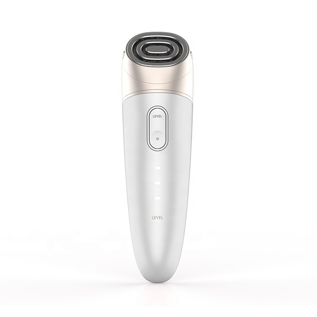 RF-radiofrekvens EMS LED-rynkborttagare Microneedling Machine Beauty Device